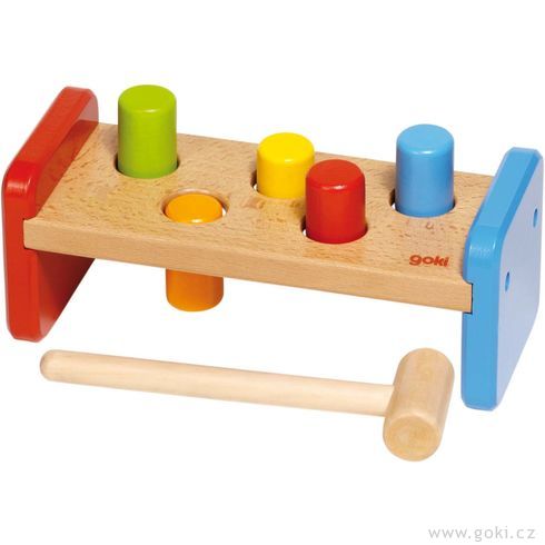Zatloukačka – dřevěná hračka - Goki